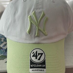 47 NY Adult Cap - White and Light Green